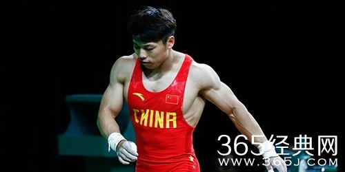 突发 谌利军因伤弃权举重男子62公斤级比赛