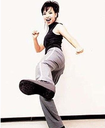 365星辰8月9日：台湾原住民歌后张惠妹