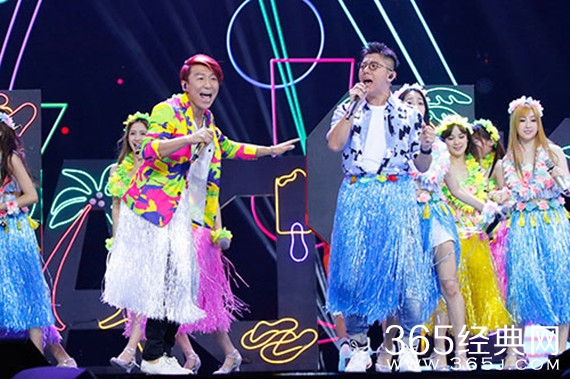 加油美少女羽泉献唱paradise视频 嗨翻全场