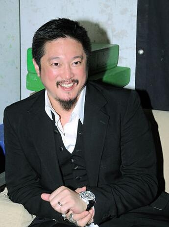 陈子聪甩肉63斤瘦到脱相 最重达200斤