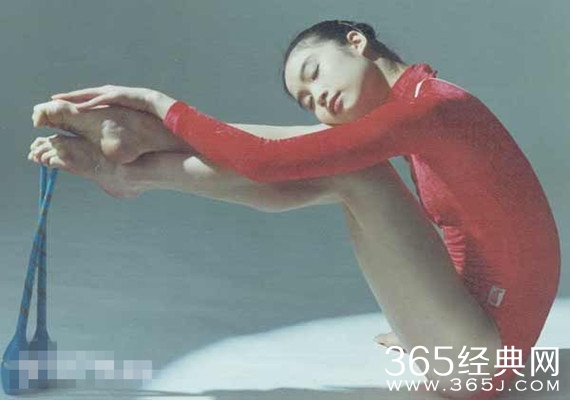 365星辰8月10日：中国艺术体操第一人周小菁