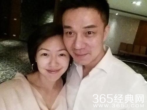 小S七夕与老公秀恩爱 甜喊“我永远的男神”