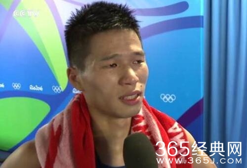中国拳手吕斌遭不公正判罚：裁判偷走了我的梦想