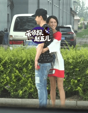 唐人方拒绝回应金晨恋情：艺人私事 还在了解中