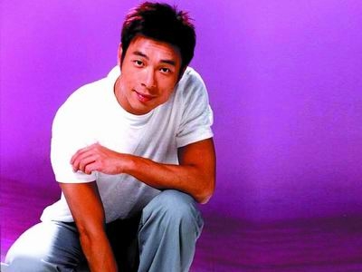 365星辰8月12日：歌坛天王级人物许志安