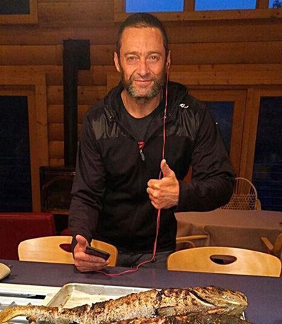 金刚狼威风不再 47岁休-杰克曼近照苍老消瘦