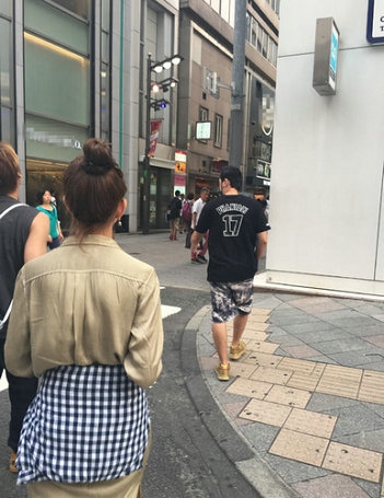 周杰伦为昆凌庆生 这狗粮发的猝不及防