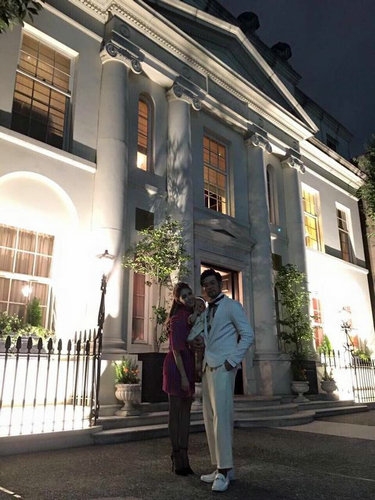 周杰伦为昆凌庆生 这狗粮发的猝不及防