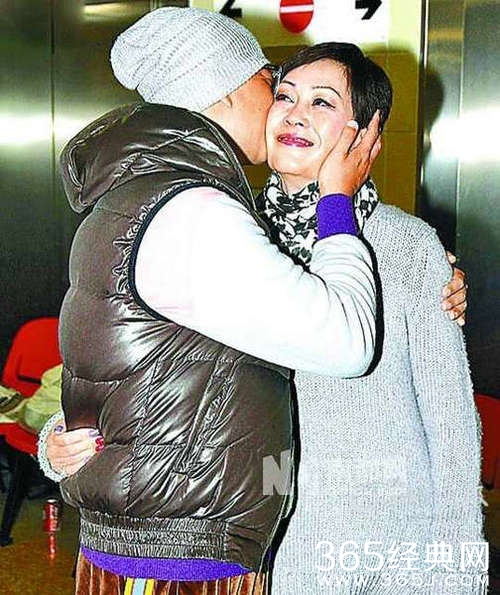 欧阳震华淡看名利感悟人生：珍惜陪伴的时光