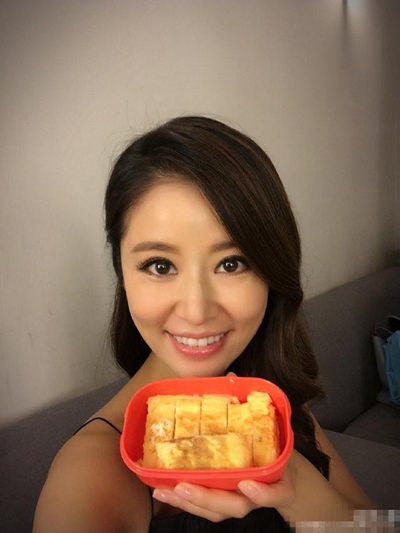 一人吃两人补 林心如怀孕一餐吃七盒