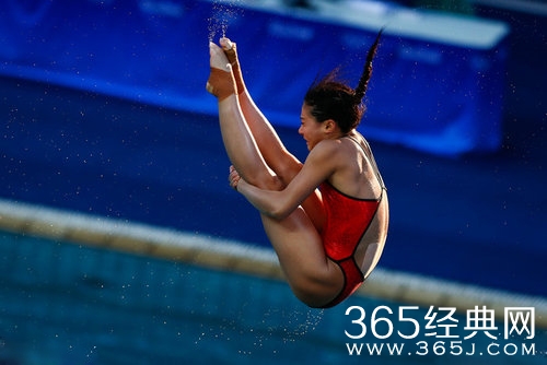 跳水女子三米板 中国包揽金银牌