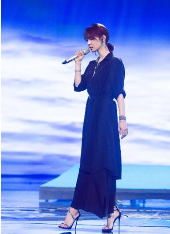 白百何再发声被赞 从演员到歌手的无缝衔接