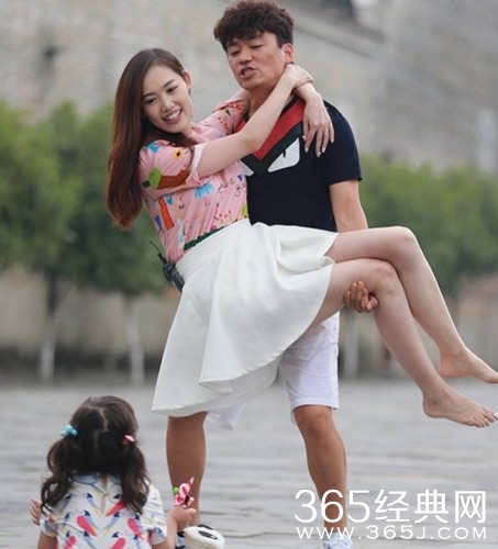 网曝王宝强资产被转移 马蓉把孩子带国外