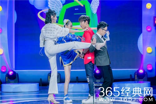 《偶滴歌神啊3》冯建宇表白谢娜 娜娜回应