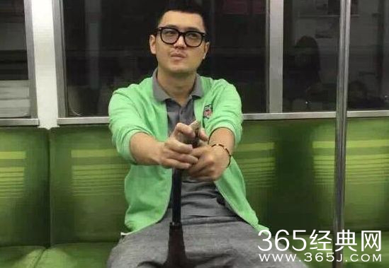 宋喆被曝08年曾同城约妹：90后尤佳 黑人除外