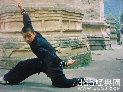 释永信安慰王宝强：经济上若有急用，告诉我