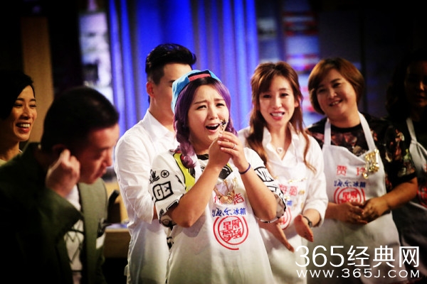 何洁告别《星厨驾到》 厨房小白的星厨之旅