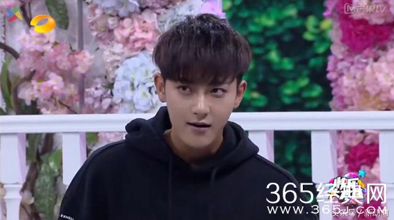 张一山黄子韬同为耿直boy 为何谢娜对两人态度大不同