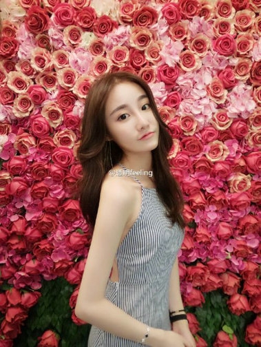 知名网红被毁容 病床憔悴照片曝光