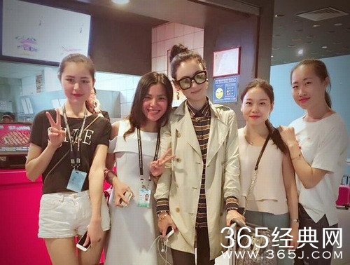 败光谢霆锋5亿家产？张柏芝发声明怒斥谣言