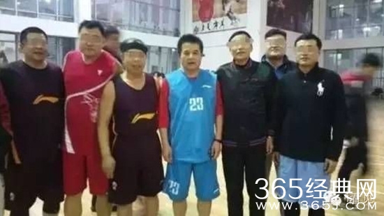 回顾毕福剑事件：没想到竟是他毁了老毕一生