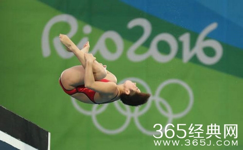 女子十米台揽金银 00后任茜夺中国第20金