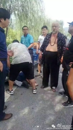 演员李琦刘金山遇车祸 事故导致1死3伤