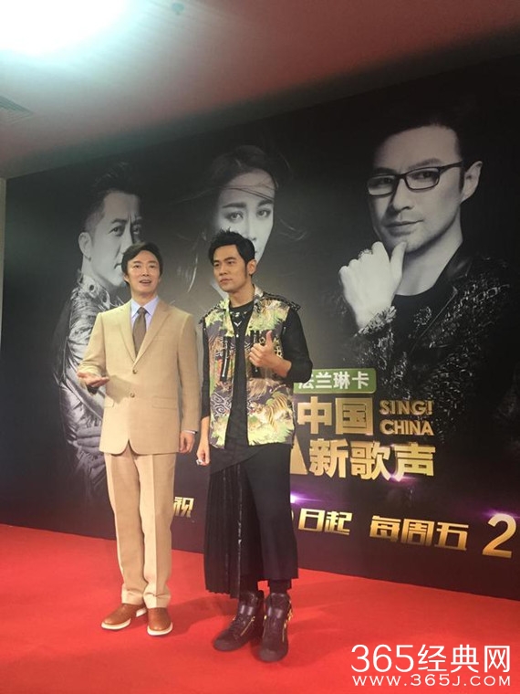 《新歌声》费玉清太污 周杰伦:期待黄笑话