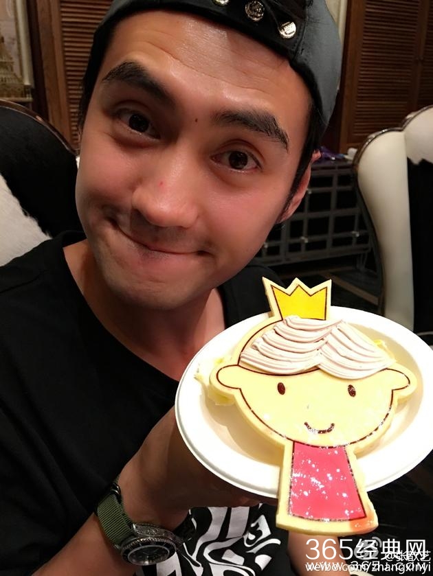 张歆艺为袁弘庆生:家是你永远的避风港