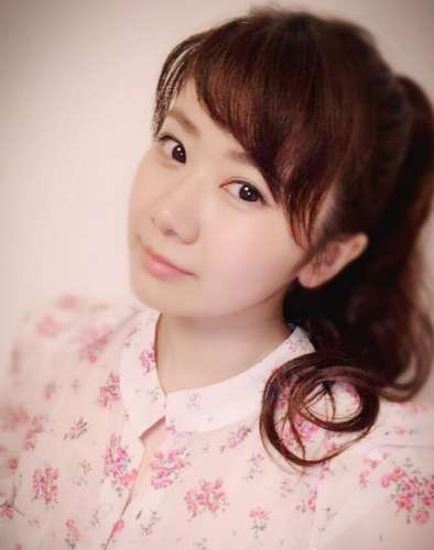 福原爱小清新自拍又萌又美 获赞颜值高