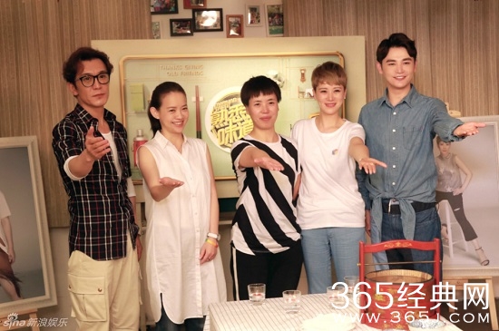 熟悉的味道第十期收官 海清校园里摆馄饨摊