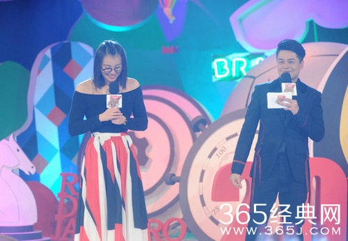 傅园慧频亮相荧屏 称不是网红是一个运动员