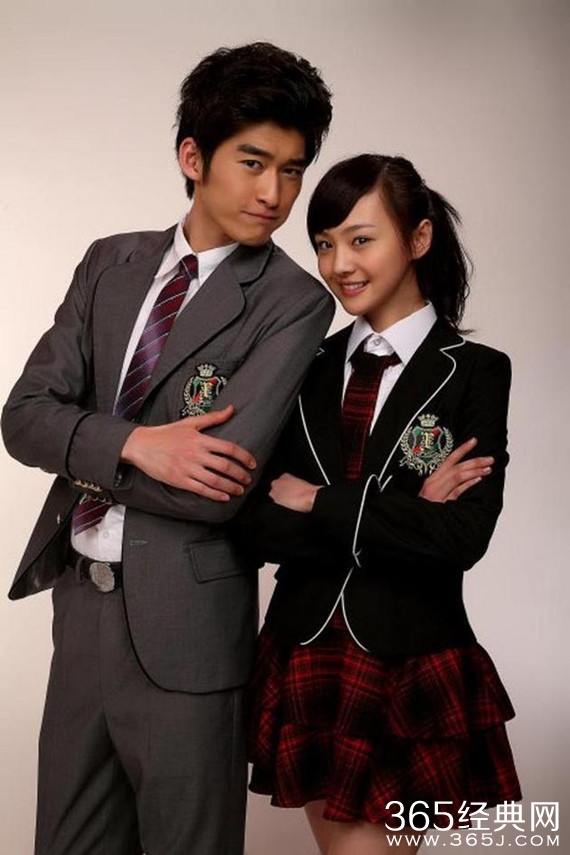 曝郑爽曾为张翰逃离剧组 替身拍几十场戏