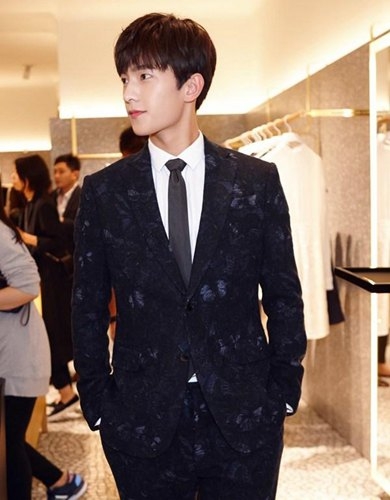 《微微》杨洋自曝择偶标准 称会把女友宠上天