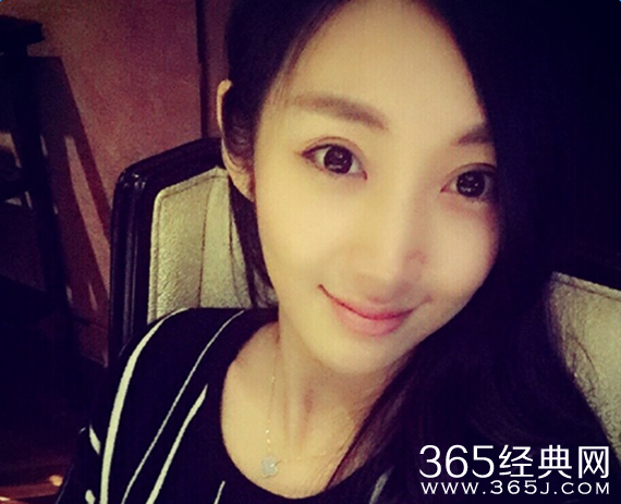 微微一笑很倾城安娜是谁演的