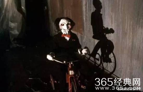 十部让你后背发凉 吓得不敢睡觉的恐怖电影