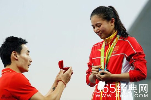 何姿晒婚纱照疑似好事将近 粉丝哭晕一片