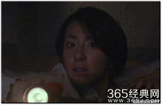 十部让你后背发凉 吓得不敢睡觉的恐怖电影