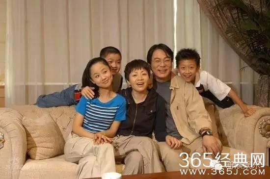 盘点《家有儿女》中各配角现状 键盘结婚变化大