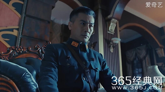 老九门张启山二月红齐铁嘴是怎么离开陨铜构建的世界的