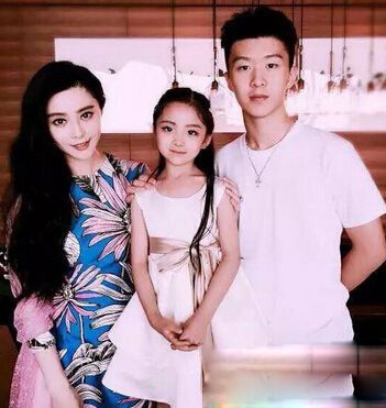 范冰冰弟弟是谁 范丞丞资料照片及微博曝光