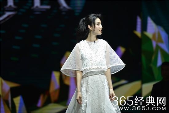 太拼命! 工作狂范冰冰称人生只旅游过两三次