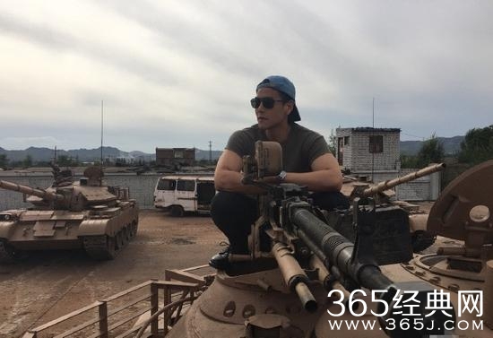 吴京晒彭于晏硬汉照 网友却让二人兄弟相残