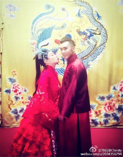 张伦硕京剧婚纱照 与钟丽缇因真人秀结缘