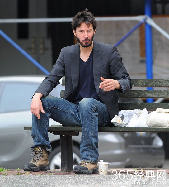 365星辰9月2日：好莱坞浪子基努里维斯