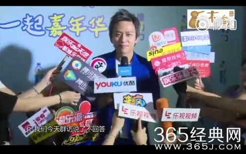 邓超被问王宝强离婚无动于衷不回应 网友：太心寒