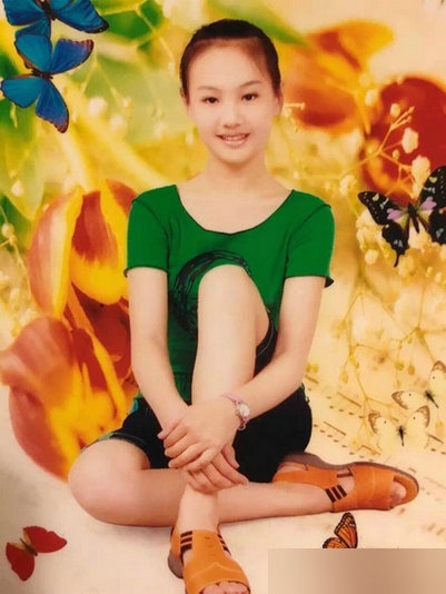 郑爽爸晒女儿照：今后会换个方式爱孩子