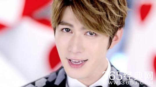 陈学冬彭心晨酒店同住疑恋情曝光