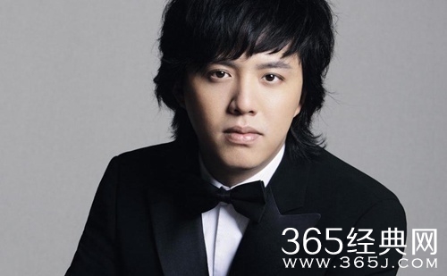 李云迪证实已和哥大毕业女友分手：现单身