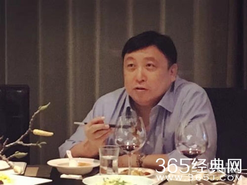 王晶饭局谈舒淇旧事 曾帮她摆平黑道胁迫